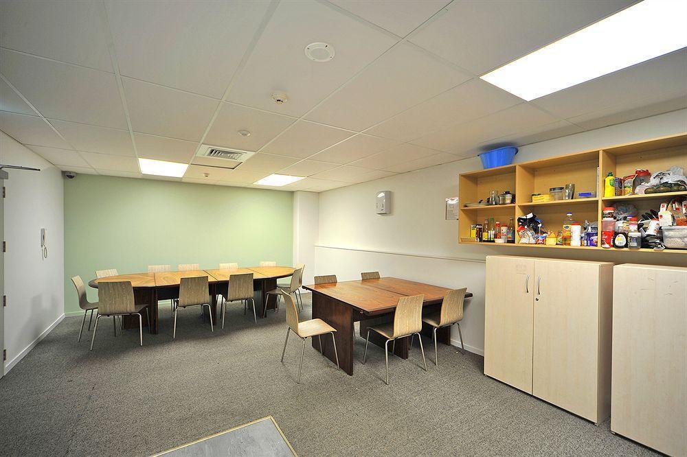 The Setup On Dixon - Apartments Уелингтън Екстериор снимка