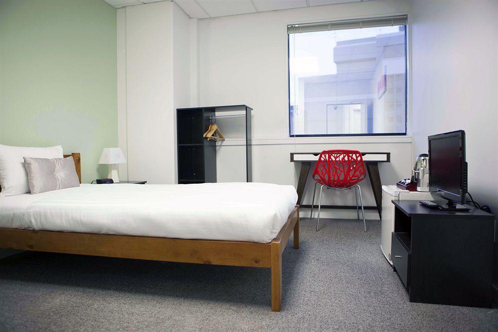 The Setup On Dixon - Apartments Уелингтън Екстериор снимка