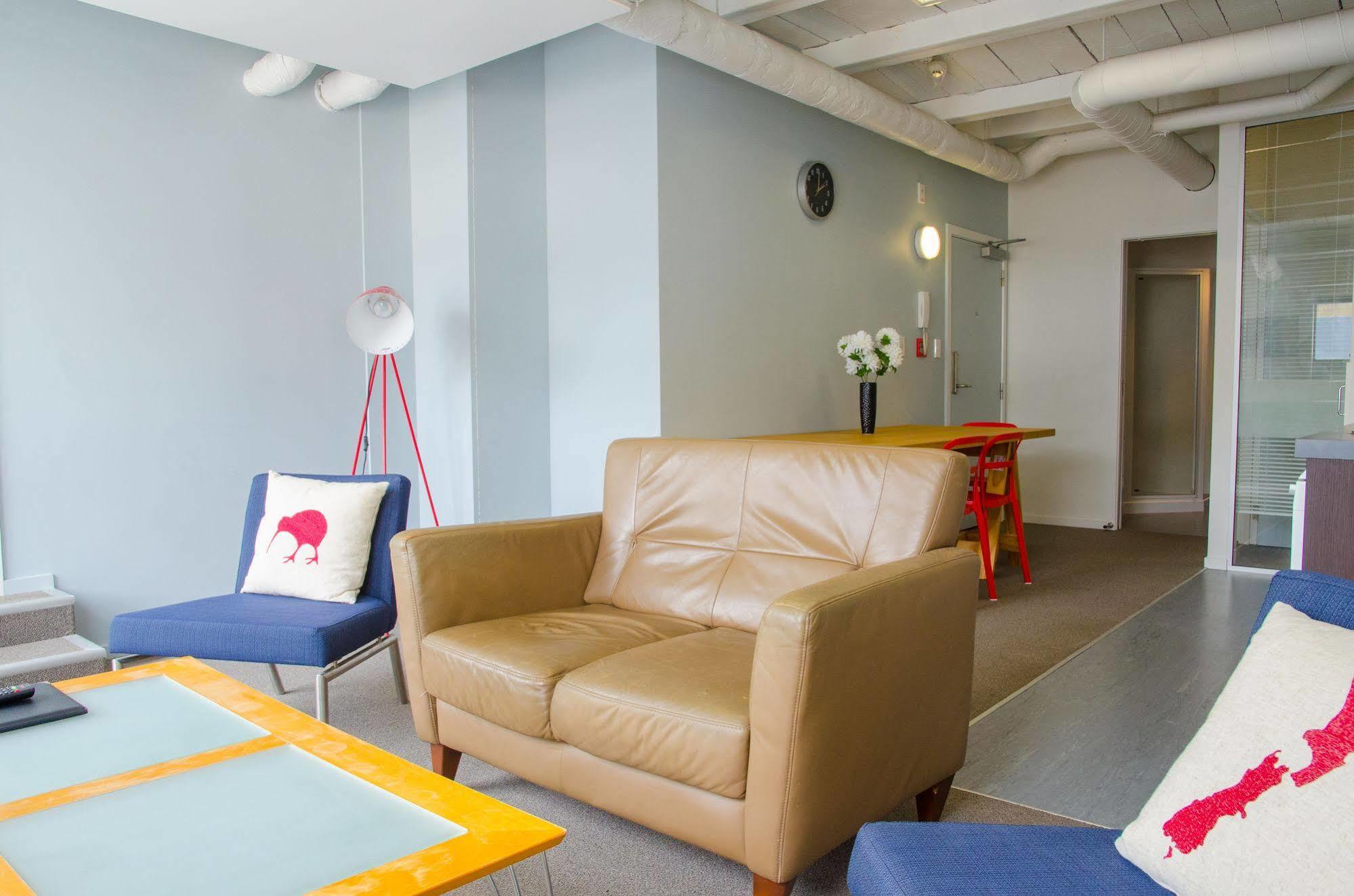 The Setup On Dixon - Apartments Уелингтън Екстериор снимка